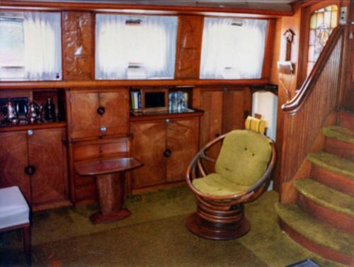 Saloon